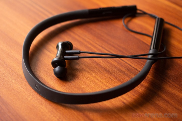 Redmi neckband best sale bluetooth earphones