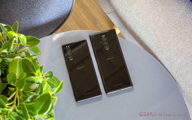 sony flagship phone 2020