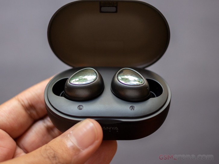 calion wireless stereo earbuds