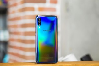 Samsung Galaxy A50 and Galaxy A70