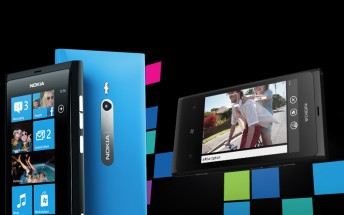 Flashback: the Nokia Lumia 800 was created by transplanting WP7 into Nokia N9's body