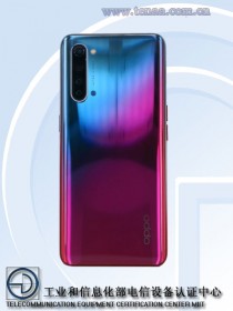 Oppo Reno3 5G, note the different color scheme (photos by TENAA)