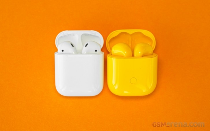 realme yellow airpods