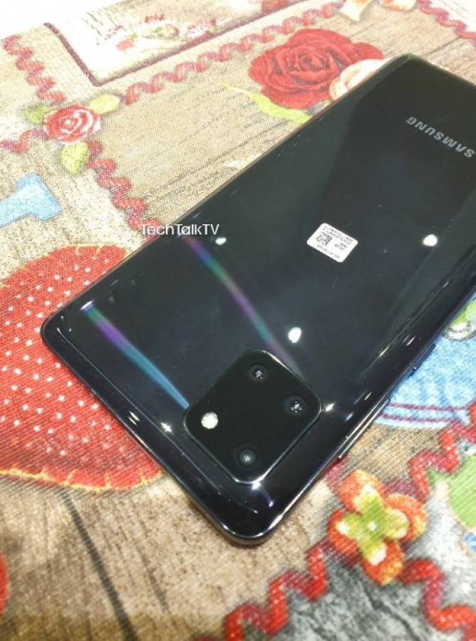 打孔屏 + 四筒相機設計：大量 Samsung Galaxy Note 10 Lite 真機圖曝光！ 4