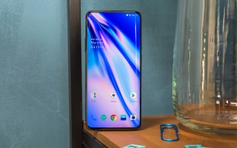 OnePlus 7 Pro 5G finally receives the Android 10 update