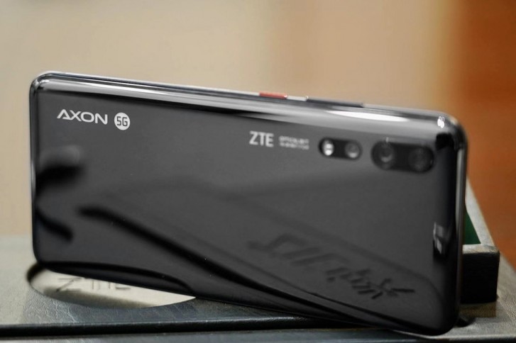 ZTE showcases Axon 10s Pro, confirms SD865 chipset and 5G