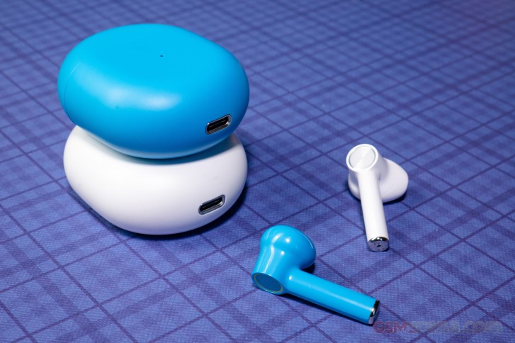 Oneplus discount airpods blue