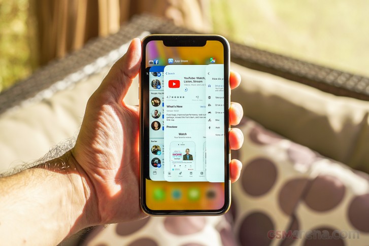 Deal: iPhone XR is just $300 at Verizon ($300 off), with bonus $200 MasterCard too