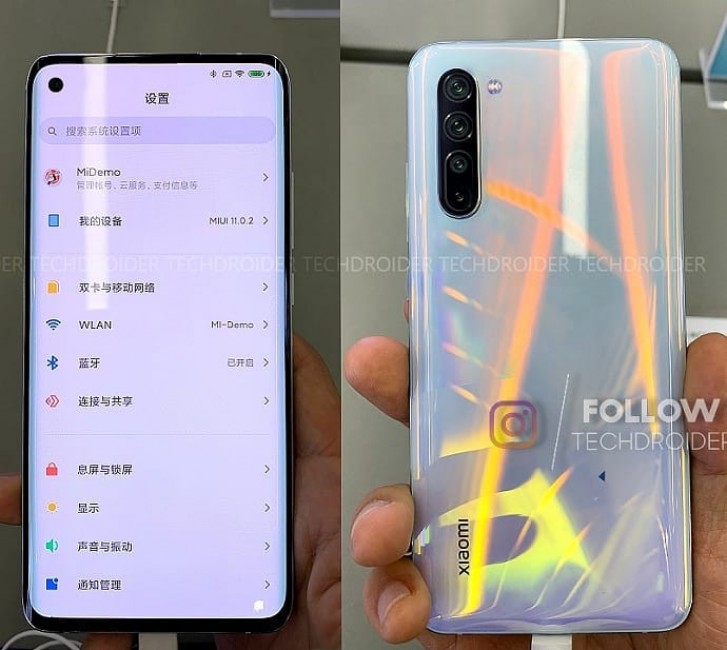 Xiaomi Mi 10 shows up on live photos with a punch-hole camera