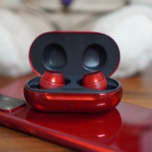 Red Galaxy Buds+ to match the phone