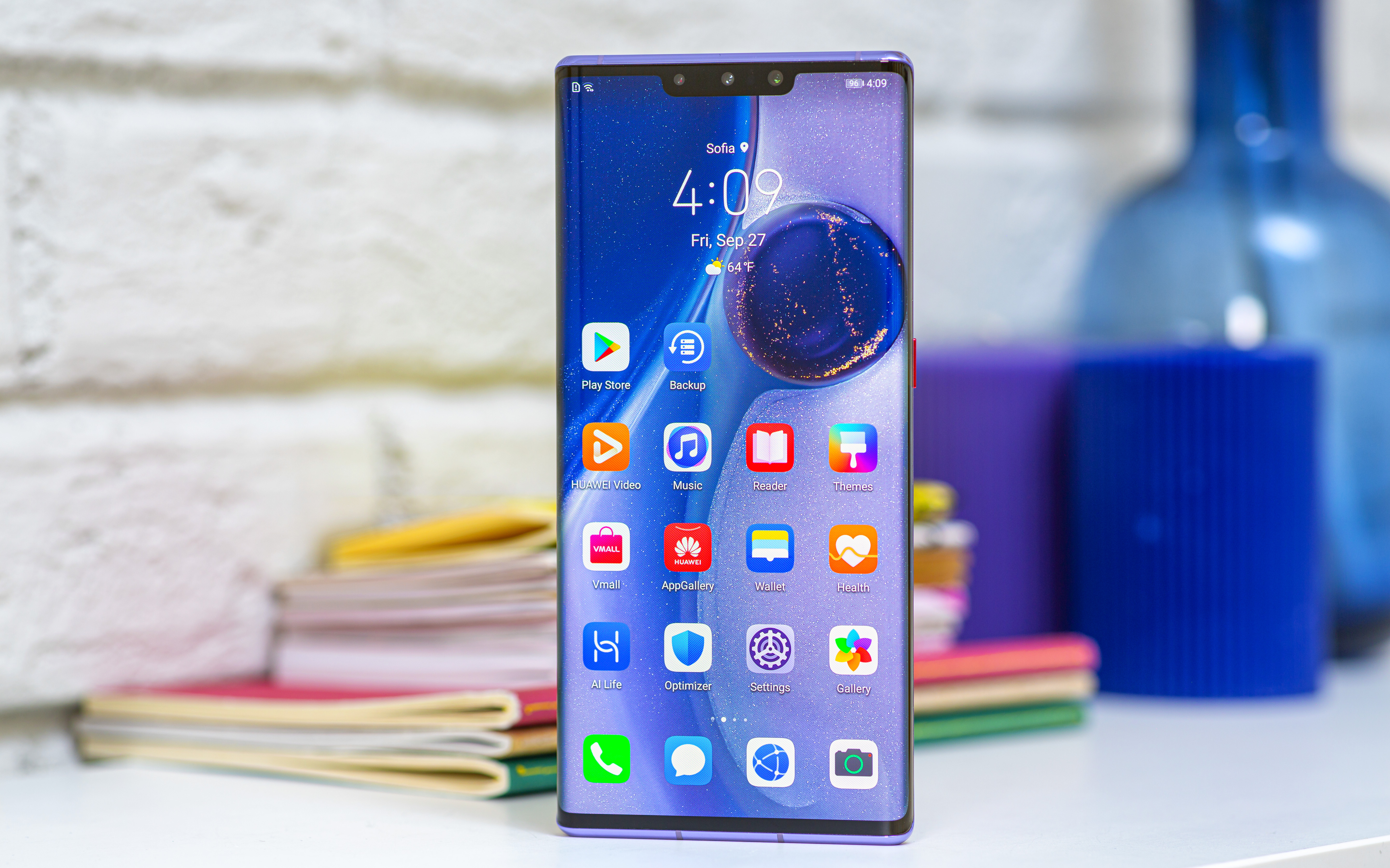 Huawei Mate 30 Pro gets torn down on video - GSMArena.com news