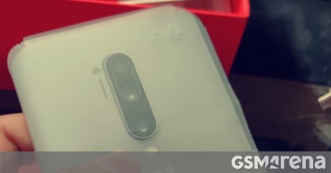 OnePlus 8 Pro poses for the camera thumbnail