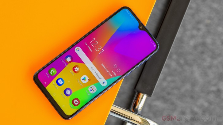 Samsung Galaxy M20 Android 10 update rollout expands to Europe