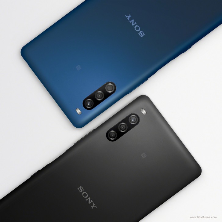 sony xperia triple camera