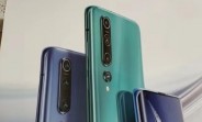 Xiaomi Mi 10 and Mi 10 Pro appear in a promo image