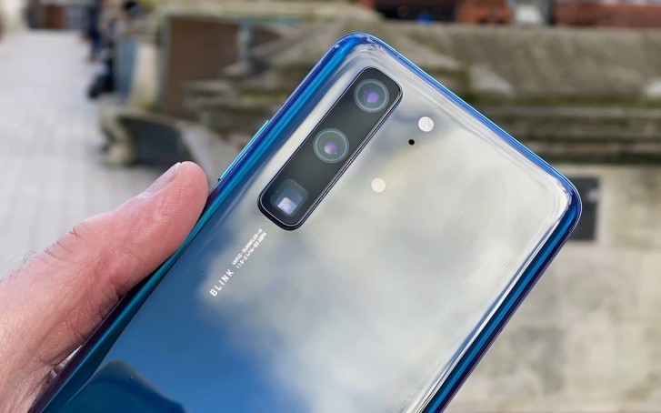 Huawei P40 early prototype hands-on reveals design 