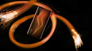 Realme 6 Pro in Lightning Orange color