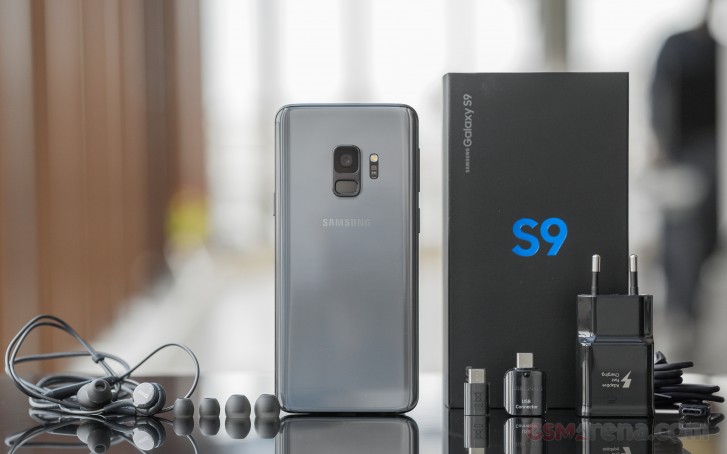 قد لا يتم توجيه One UI 2.1 إلى Galaxy S9 و Note9 على كل حال