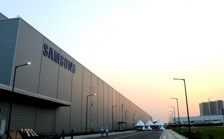 Samsung temporarily closes its smartphone factory in India