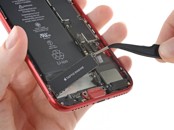 Comprehensive iPhone SE teardown uncovers plenty of iPhone 8 bits