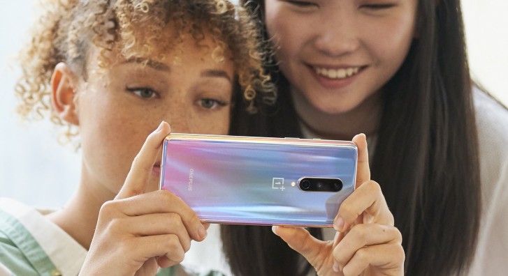 OnePlus 8 unveiled with 48MP camera, SD865, 8 Pro adds 120Hz screen