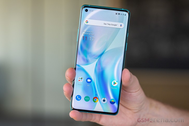 OnePlus 8 in for review