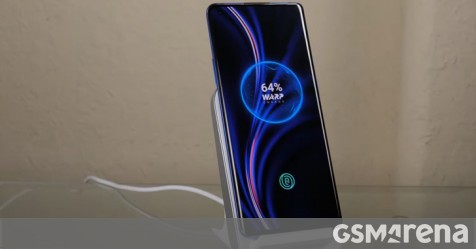 Hands on: OnePlus Warp Charge 30 Wireless dock