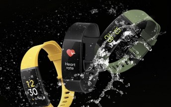 Realme Band gets its first major update with weather info and Find my phone