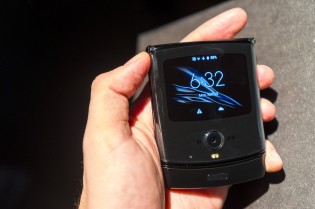 Motorola Razr 2019