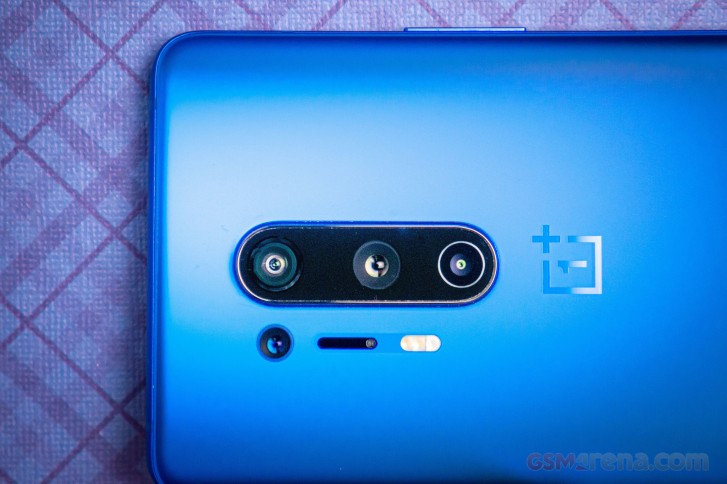 Indian OnePlus 8 Pro may have disabled color filter camera from the box