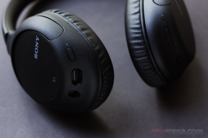 Sony WH-CH710N wireless noise-canceling headphones review