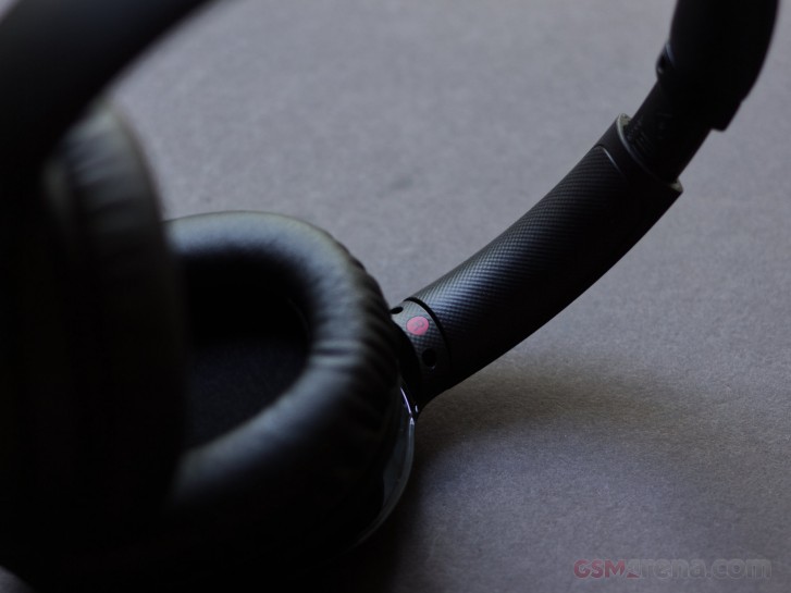 Sony WH-CH710N wireless noise-canceling headphones review