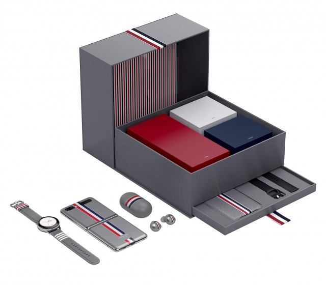 If you're not familiar with Thom Browne's work, here's the Z Flip limited edition from last year