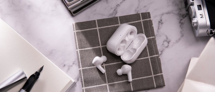 Honor choice true wireless earbuds vs airpods discount pro