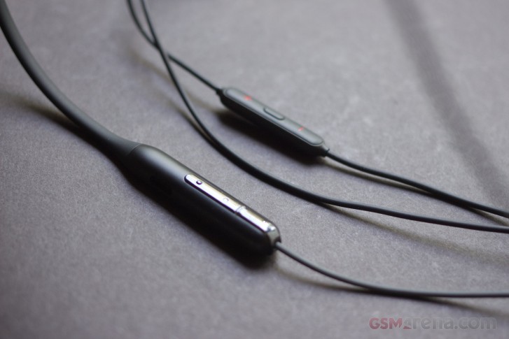 OnePlus Bullets Wireless Z vs Oppo Enco M31