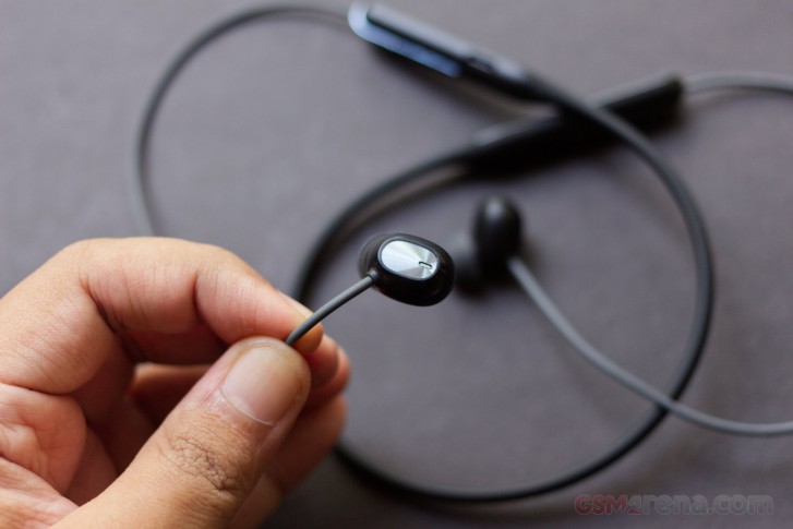 OnePlus Bullets Wireless Z vs Oppo Enco M31