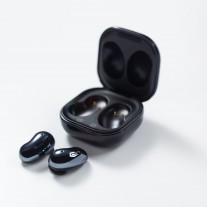 Samsung Galaxy Buds Live in Mystic Black