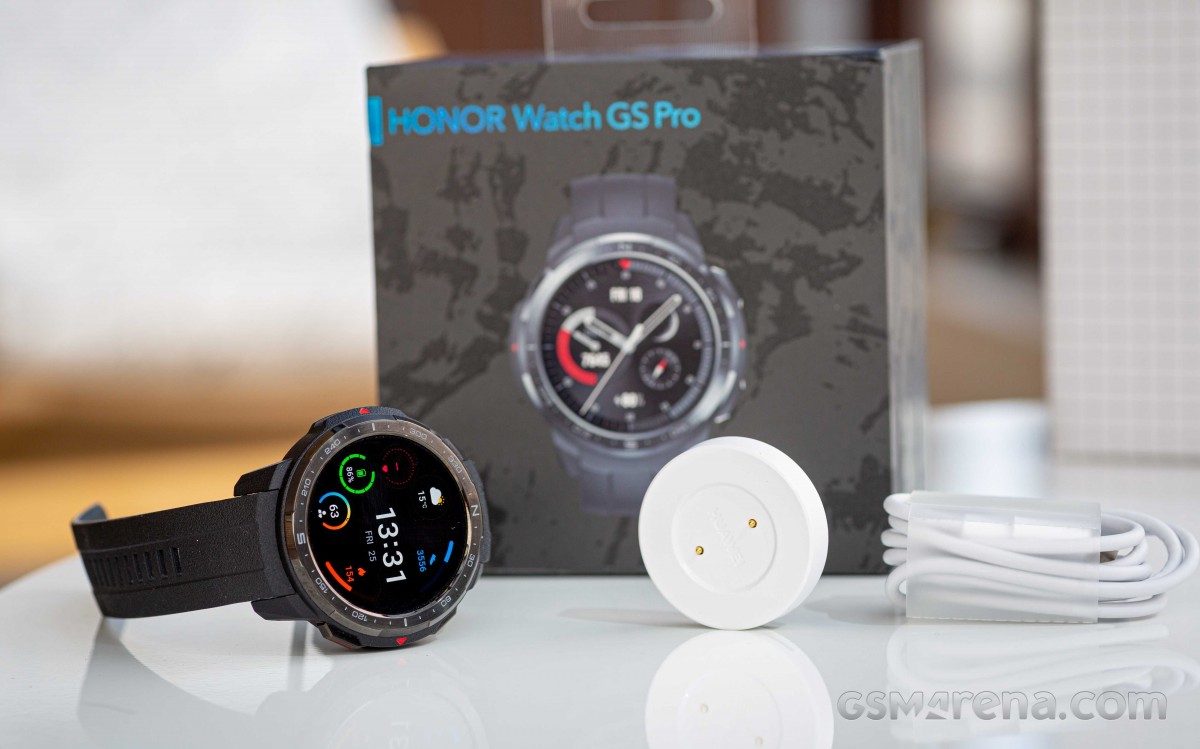 未使用】HUAWEI Honor Watch GS Pro ブラック腕時計(デジタル