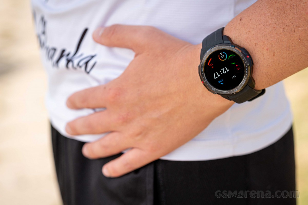 未使用】HUAWEI Honor Watch GS Pro ブラック腕時計(デジタル