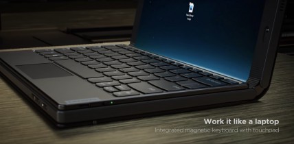 Lenovo ThinkPad X1 Fold ولوحة مفاتيح Bluetooth الخاصة به