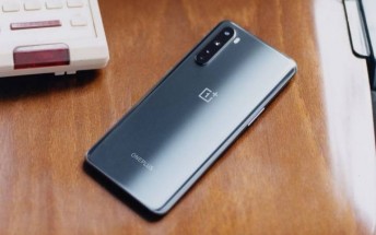 The cheaper OnePlus Nord version (8/128 GB) is out of stock in most regions