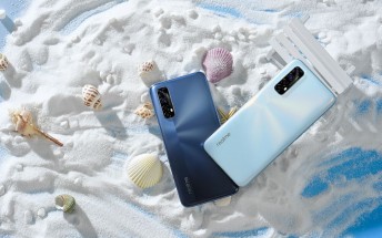 Realme 7 goes on sale today