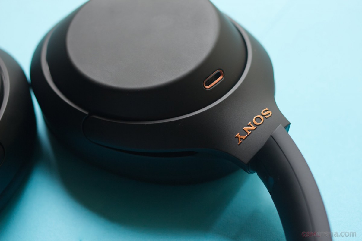 Sony WH-1000XM4 wireless noise-canceling headphones review