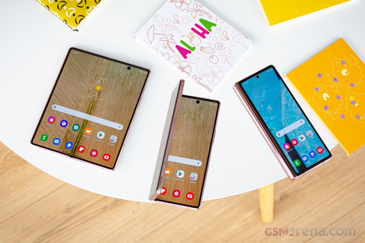Galaxy Z Fold2 Thom Browne edition tops 230,000 registrations in Galaxy Z Fold2 Thom Browne edition tops 230,000 registrations in