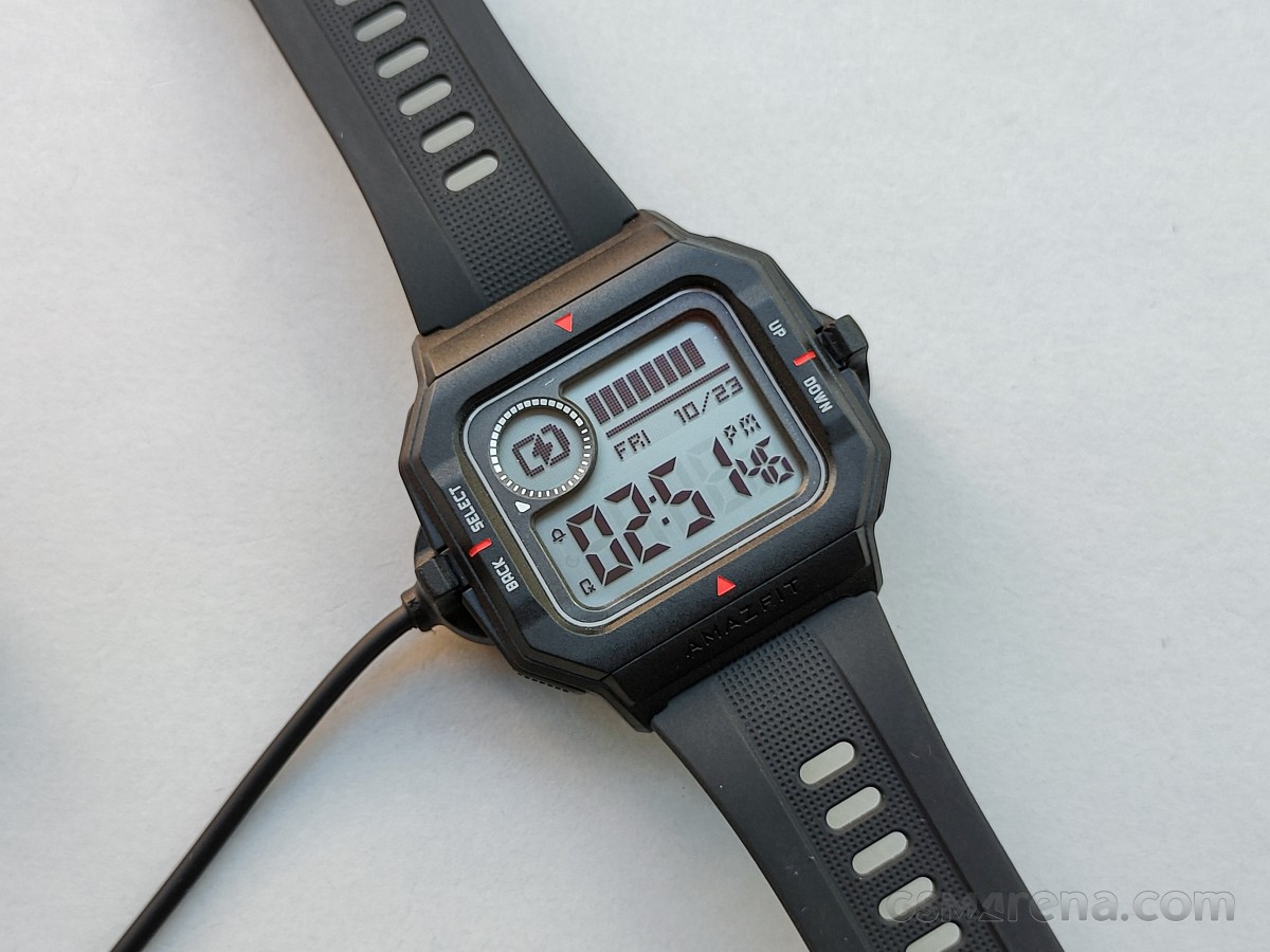 Amazfit Neo Review: 1980s retro design meets 2020 smartwatch tech