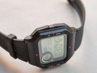 Amazfit Neo Review: Go Down The Memory Lane With Retro Design - Gizbot  Reviews