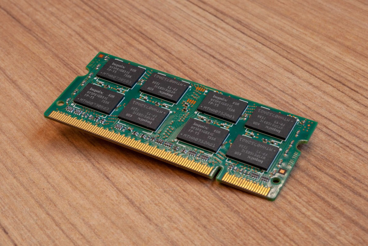 Intel nand sales