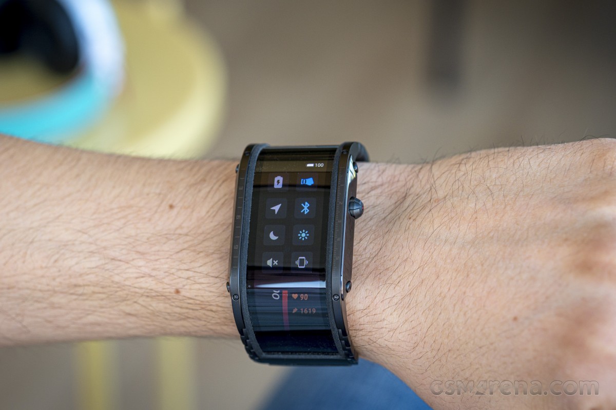 nubia Watch review