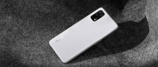 Realme Q2