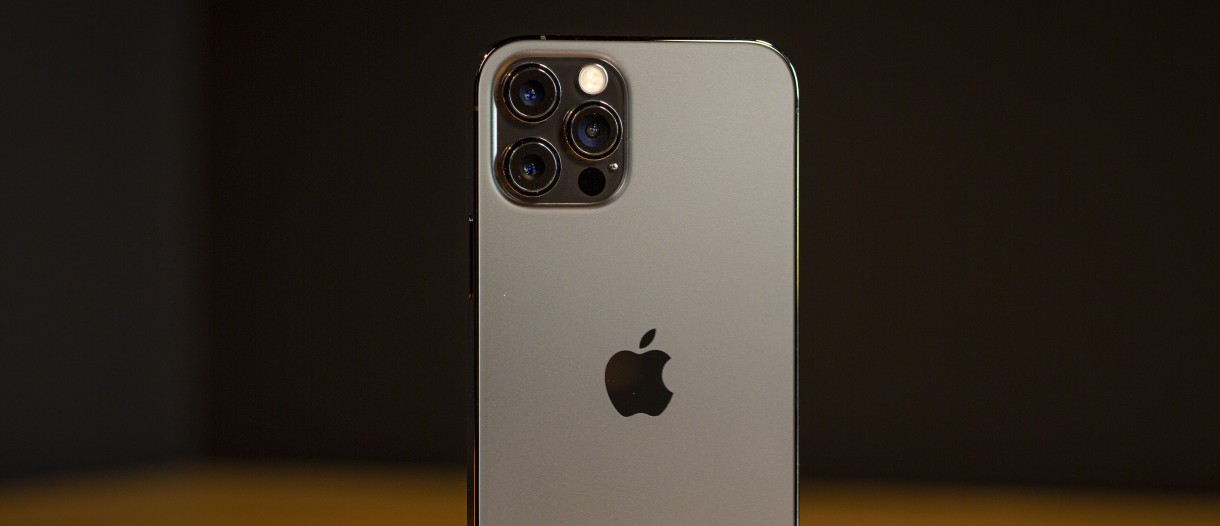 The New 2 5x Telephoto Camera On Iphone 12 Pro Max Still Not Used In The Dark Gsmarena Com News